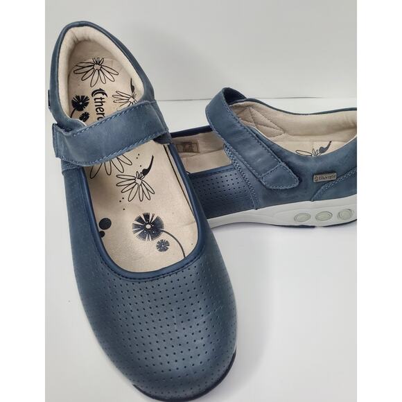Therafit Blue Leather  Mary Jane style shoes with Velcro strap. Size 10.5-11 - Picture 8 of 11
